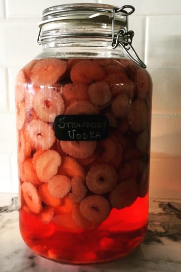strawberry-infused-vodka